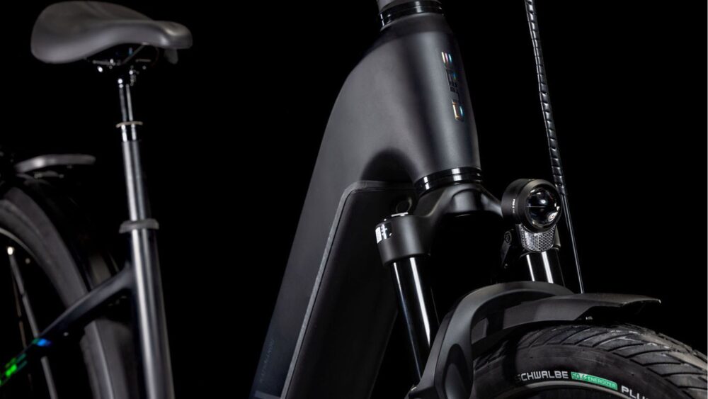 Cube Kathmandu Hybrid EXC 800 Easy Entry black´n´prism – Bild 6